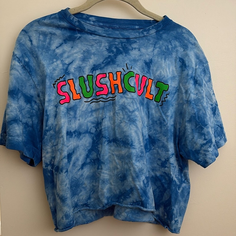 Slushcult cropped tee size medium